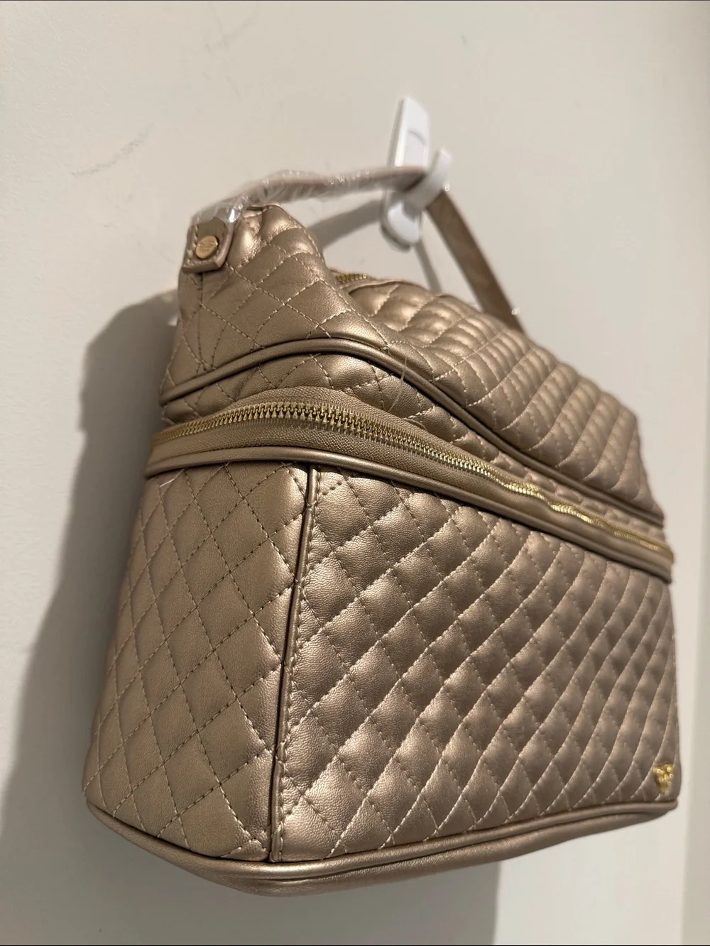 PurseN Quilted Metallic Taupe Cosmetic Case New with Tags